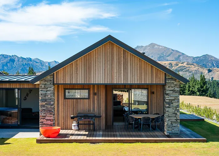 Carrickmore Wanaka